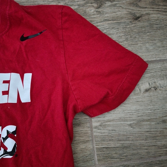 University Of Georgia Bulldogs Nike DriFit NCAA Between The Hedges TShirt Kids L - Picture 4 of 15
